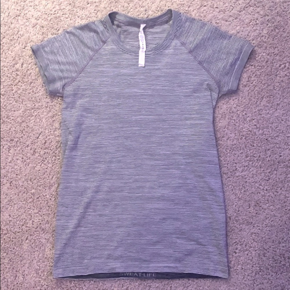 Lululemon shirt